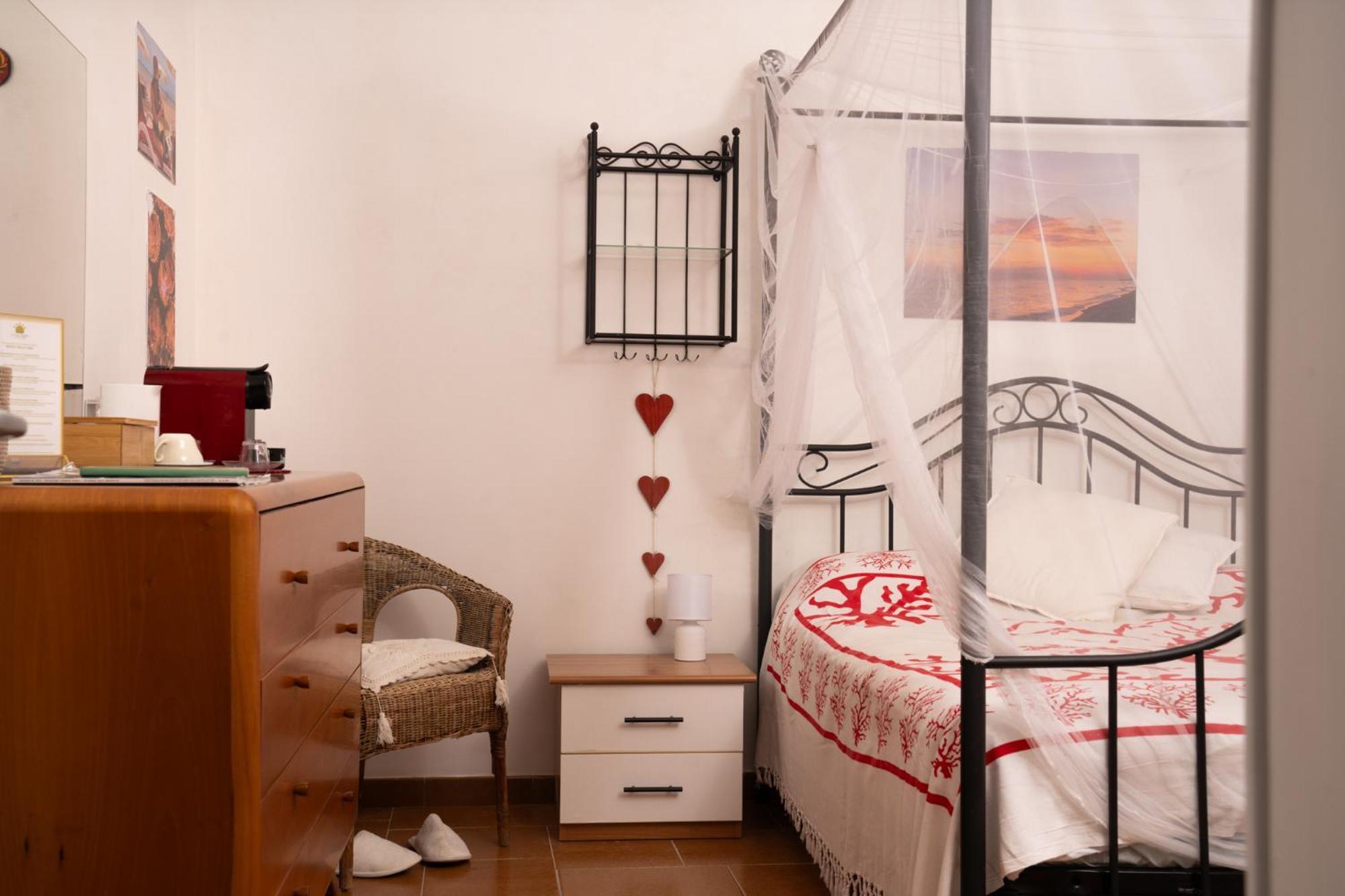 Villa Dan-Rooms In Monopoli 임팔라타 외부 사진